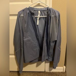 Lululemon Women Lightweight Mesh Windbreaker